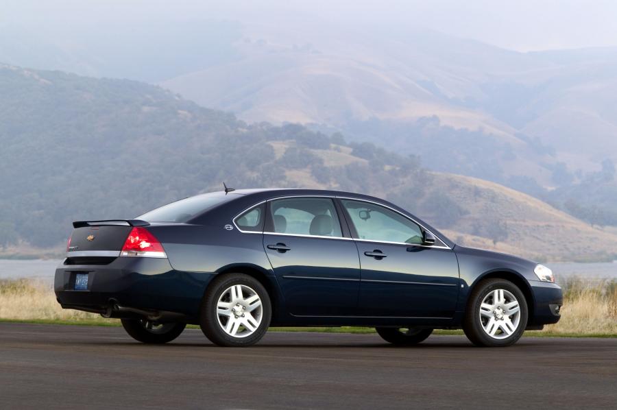  Chevrolet Impala 2006 года  (фото 25 из 91)